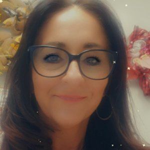 Meet your Posher, Paula